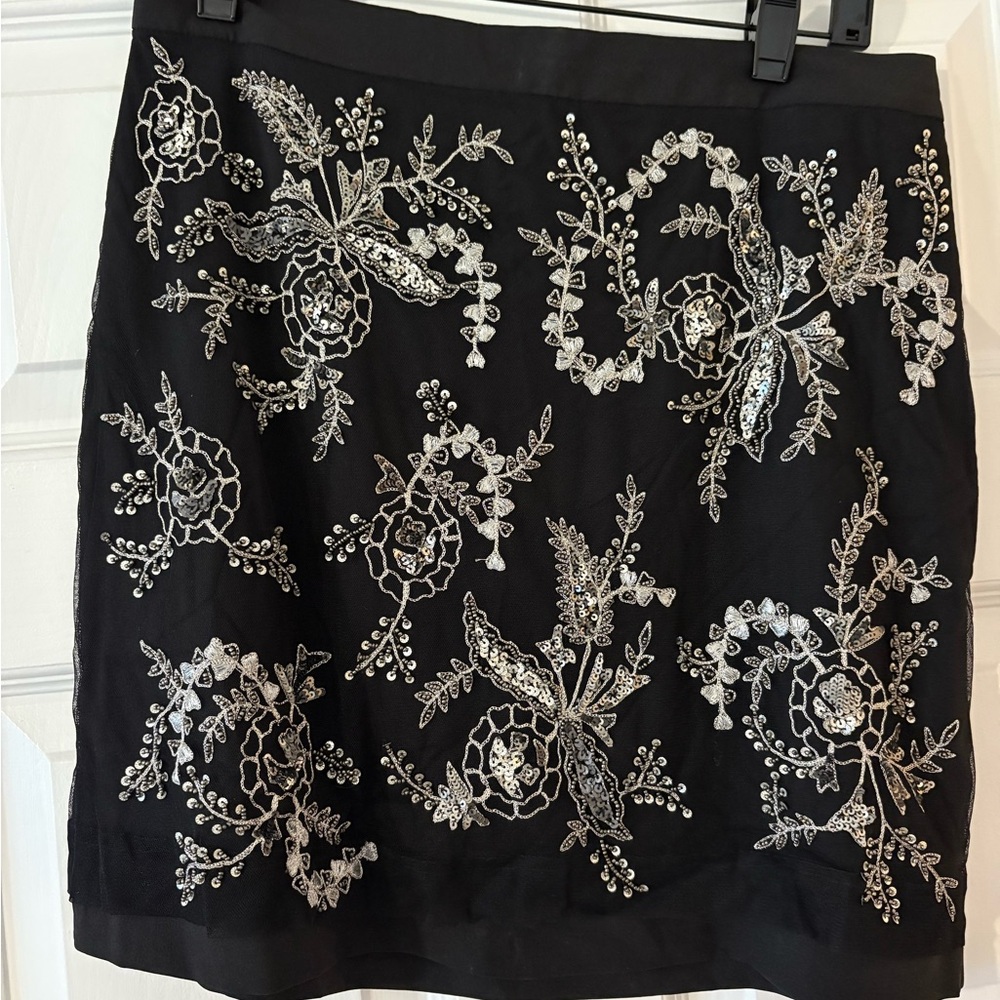 EUC black club Monaco beaded Embroidered Skirt floral